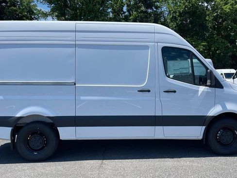 New 2026 Mercedes-Benz Sprinter 2500 image 7