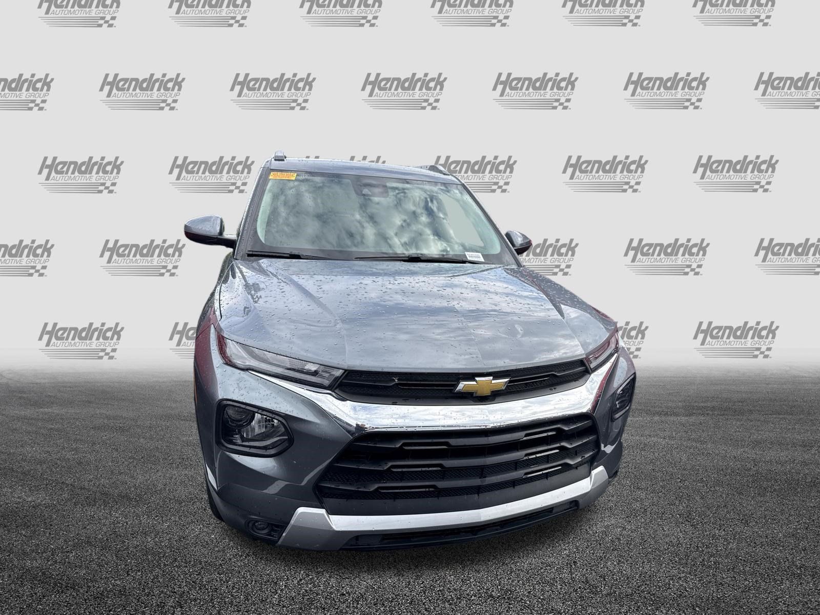 Used 2022 Chevrolet TrailBlazer LT FWD image 3