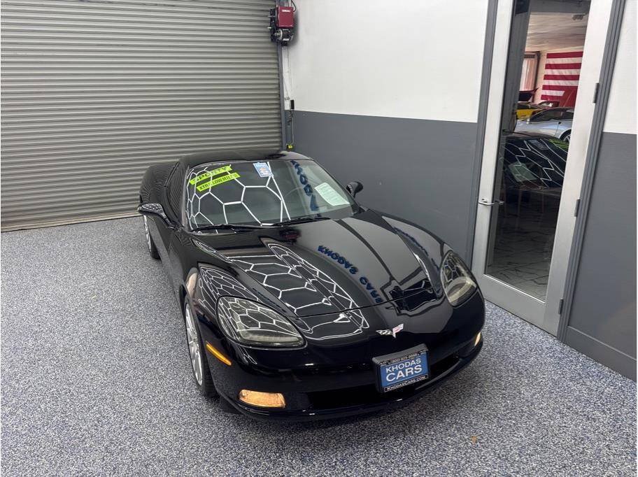 Used 2013 Chevrolet Corvette Coupe w/ 3LT Preferred Equipment Group RWD image 9