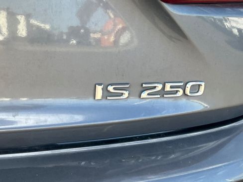 Used 2015 Lexus IS 250 RWD image 21
