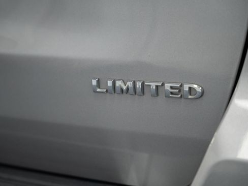 Used 2019 Jeep Grand Cherokee Limited w/ Luxury Group II RWD image 10