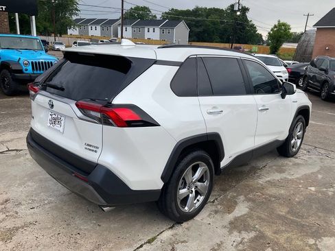 Used 2020 Toyota RAV4 Limited AWD/4WD image 5