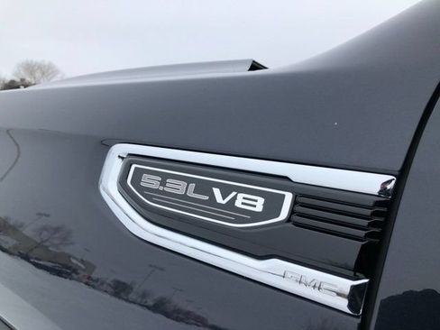 Used 2025 GMC Sierra 1500 SLT AWD/4WD image 22