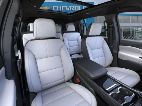 New 2026 Chevrolet Traverse High Country AWD/4WD image 16