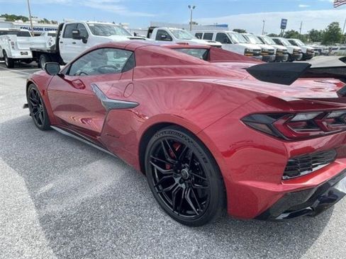 Used 2023 Chevrolet Corvette Z06 w/ Z07 Performance Package image 5