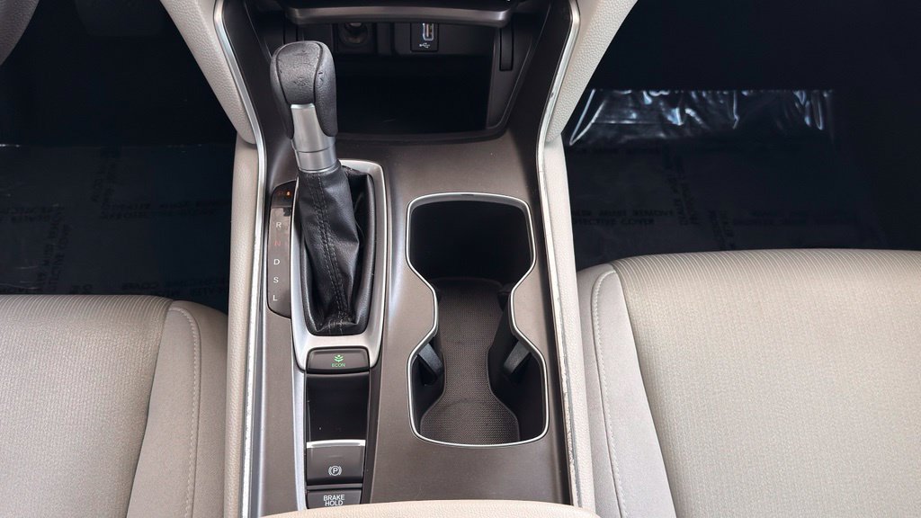 Used 2020 Honda Accord LX image 23