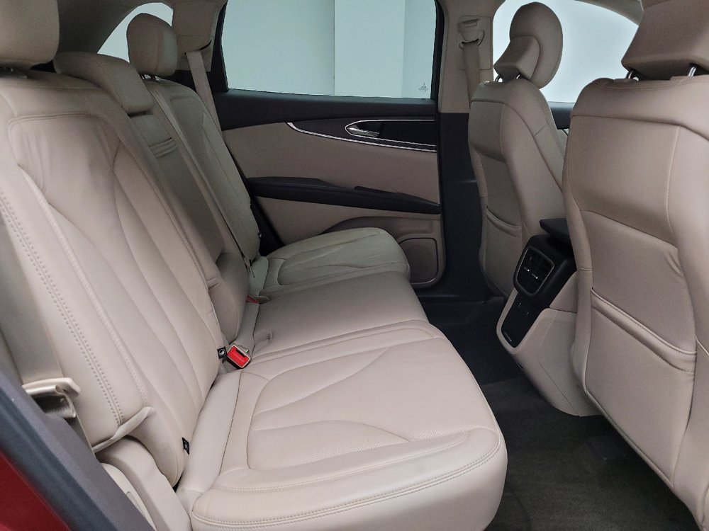 Used 2016 Lincoln MKX Reserve w/ Climate Package AWD/4WD image 19