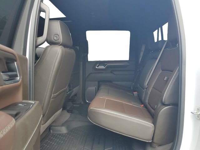 Used 2025 GMC Sierra 3500 Denali AWD/4WD image 23