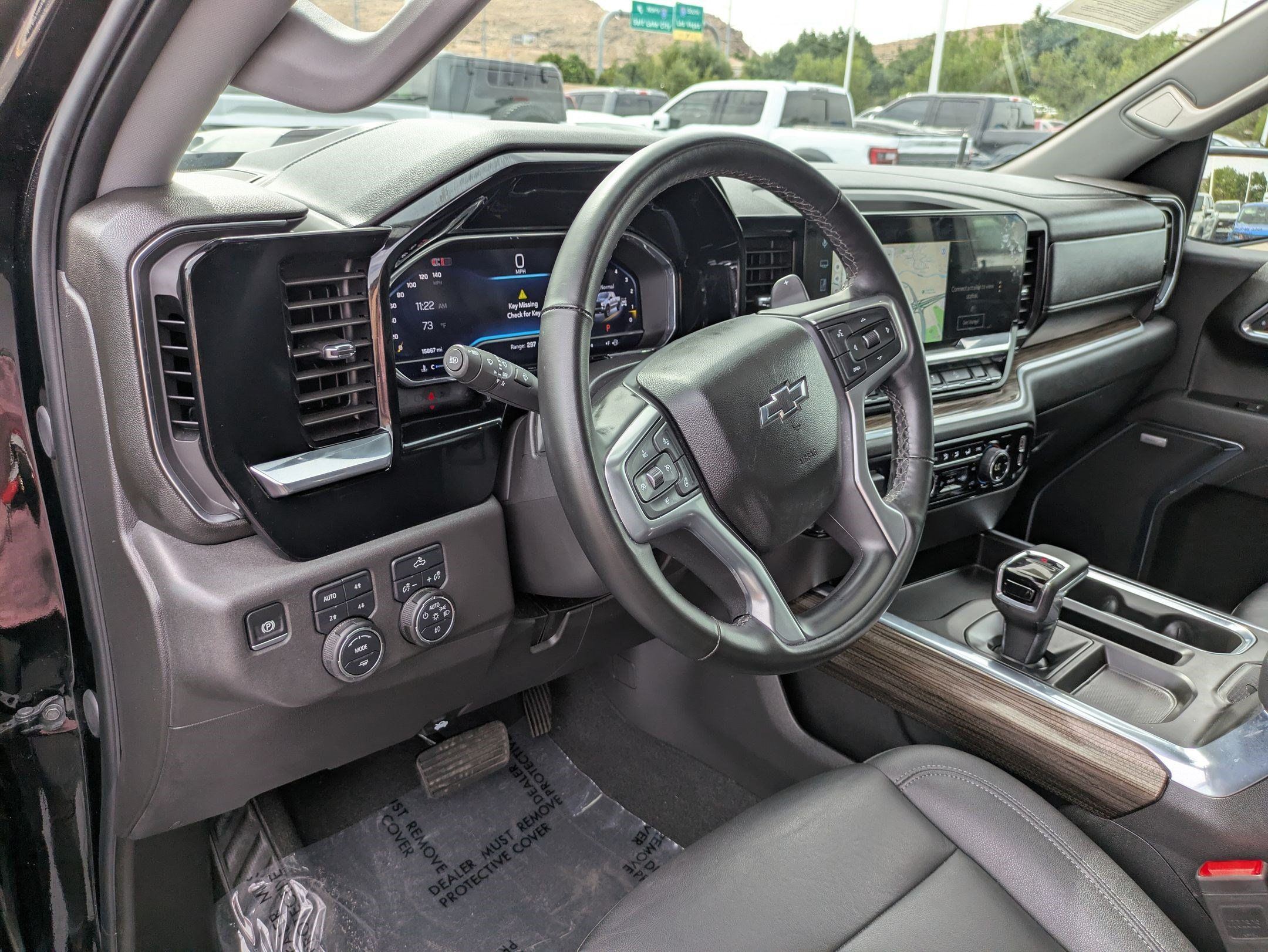 Used 2025 Chevrolet Silverado 1500 LT Trail Boss w/ Convenience Package II AWD/4WD image 14