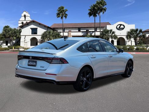 Used 2024 Honda Accord Sport image 2