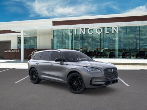 New 2026 Lincoln Corsair Premiere image 7