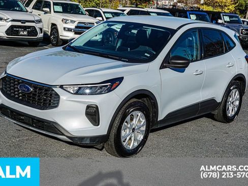 Used 2025 Ford Escape Active AWD/4WD image 15