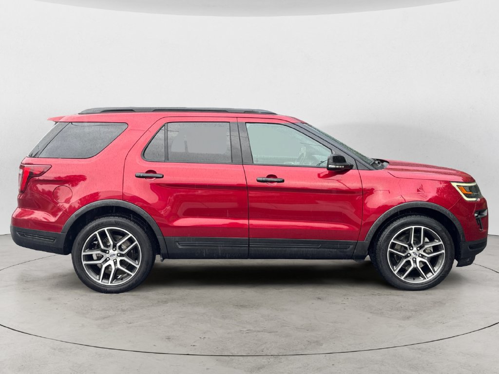 Used 2018 Ford Explorer Sport AWD/4WD image 4