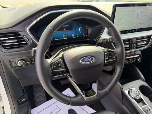 Used 2024 Ford Escape Platinum AWD/4WD image 21