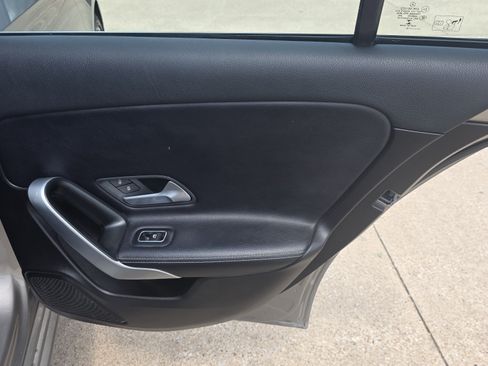 Used 2019 Mercedes-Benz A 220 w/ Premium Package image 9