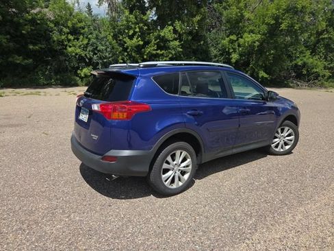 Used 2015 Toyota RAV4 Limited AWD/4WD image 19