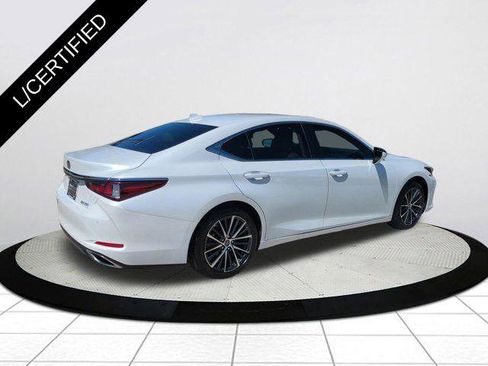 Certified 2025 Lexus ES 350 w/ Premium Package FWD image 4