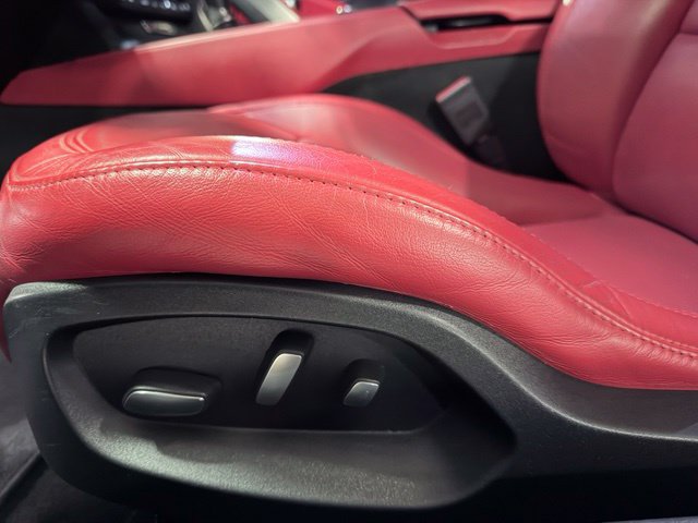 Used 2014 Chevrolet Corvette Stingray Convertible w/ 3LT Preferred Equipment Group RWD image 17