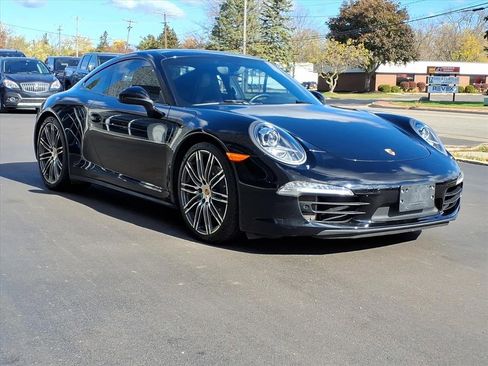 Used 2015 Porsche 911 Carrera S image 3