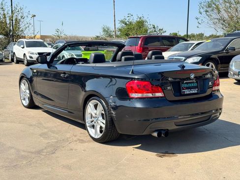 Used 2012 BMW 135i Convertible image 11