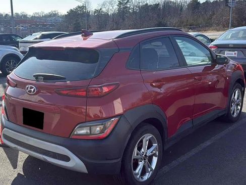 Used 2022 Hyundai Kona SEL w/ Convenience Package image 6