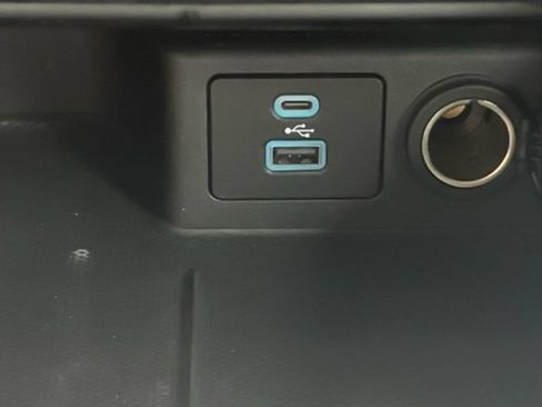 Used 2022 Ford Escape SE FWD image 24