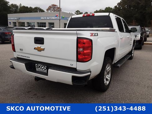 Used 2018 Chevrolet Silverado 1500 LT w/ All Star Edition image 9