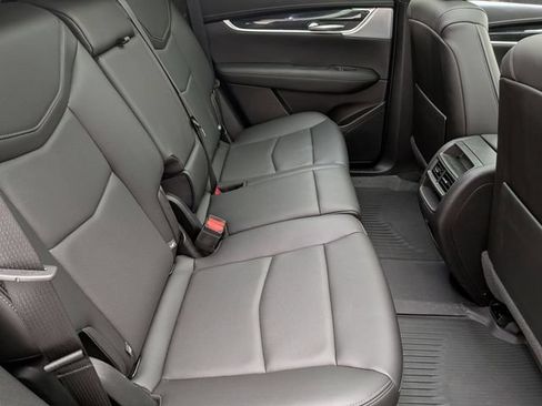 Certified 2023 Cadillac XT5 Premium Luxury w/ LPO, Floor Liner Package AWD/4WD image 25