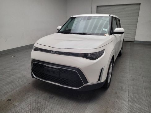 Used 2025 Kia Soul S image 15