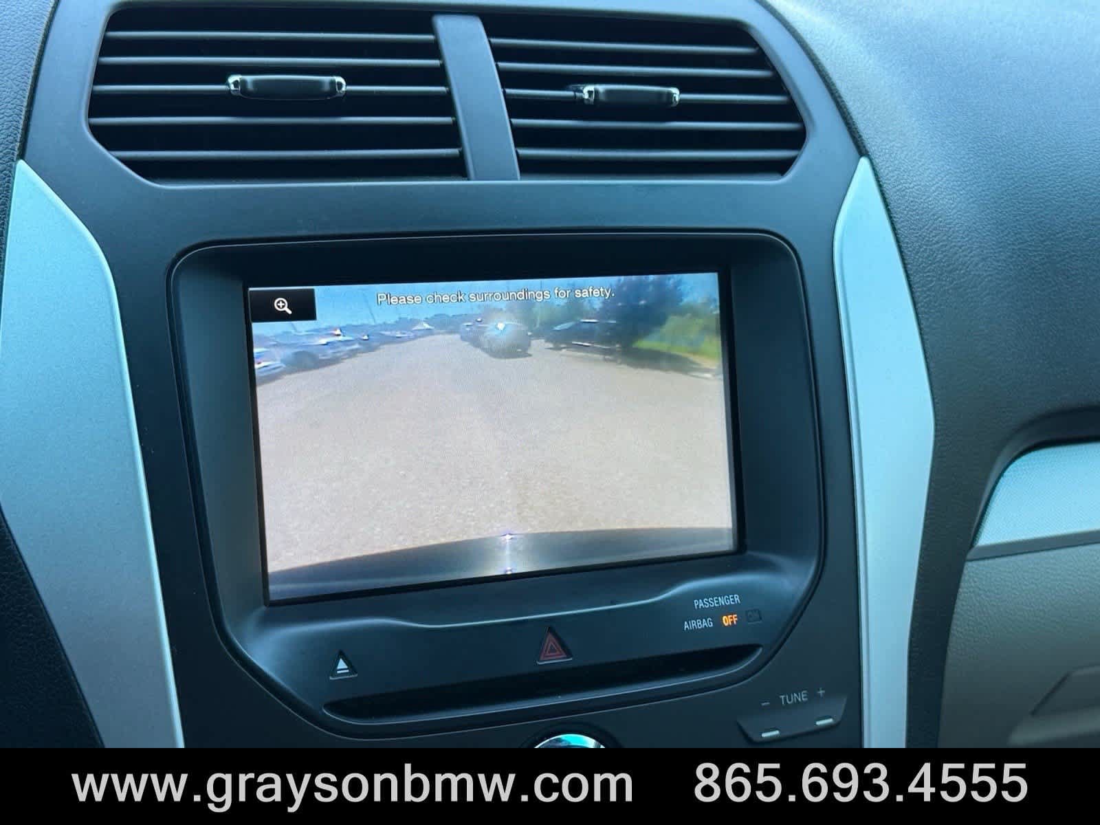 Used 2012 Ford Explorer XLT AWD/4WD image 30