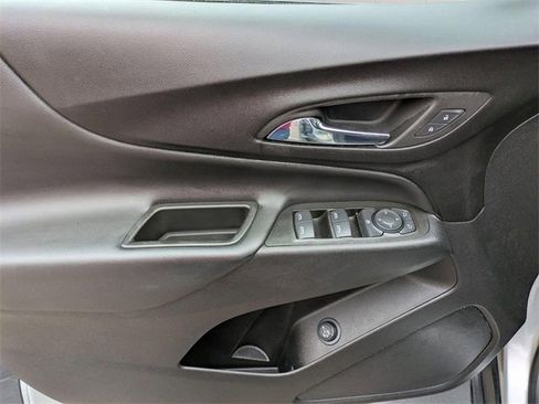 Certified 2022 Chevrolet Equinox LT image 14