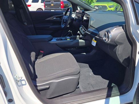 New 2026 Chevrolet Equinox EV LT FWD image 13