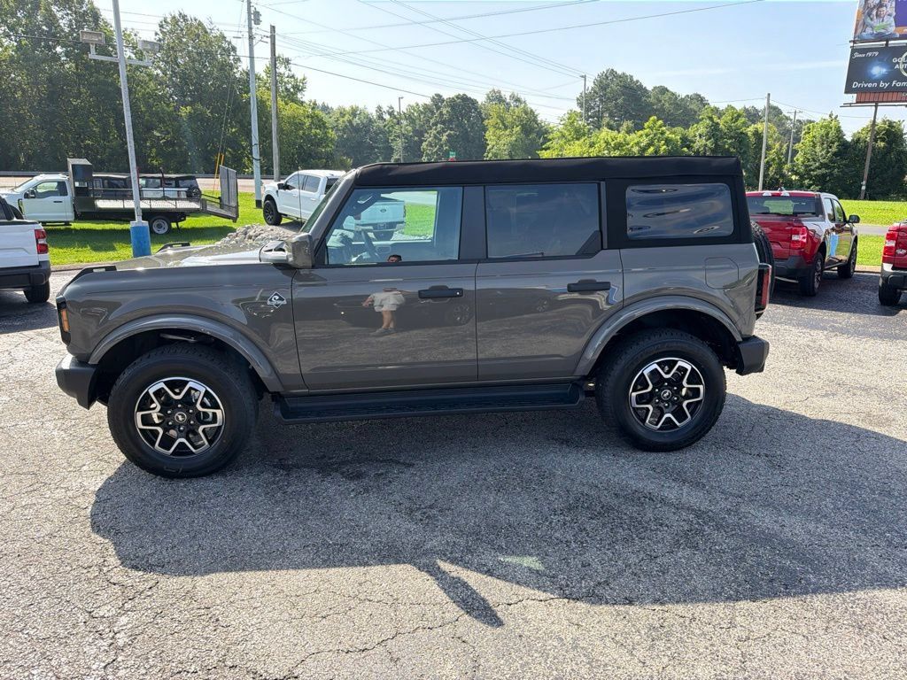 New 2026 Ford Bronco Outer Banks AWD/4WD image 6