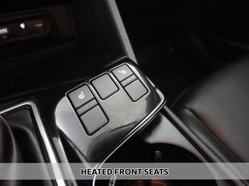 Used 2024 Kia Sportage EX image 7