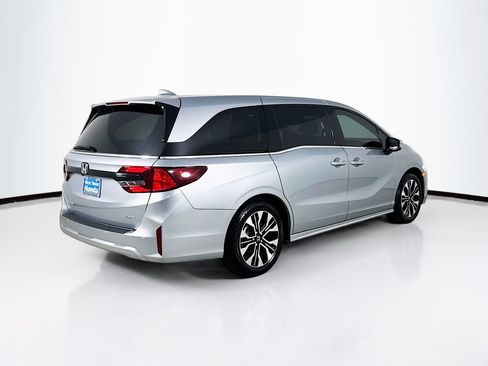 Used 2026 Honda Odyssey Elite image 8