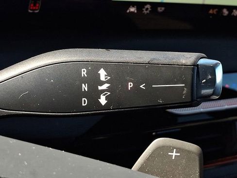 Used 2025 Buick Enclave Preferred image 14