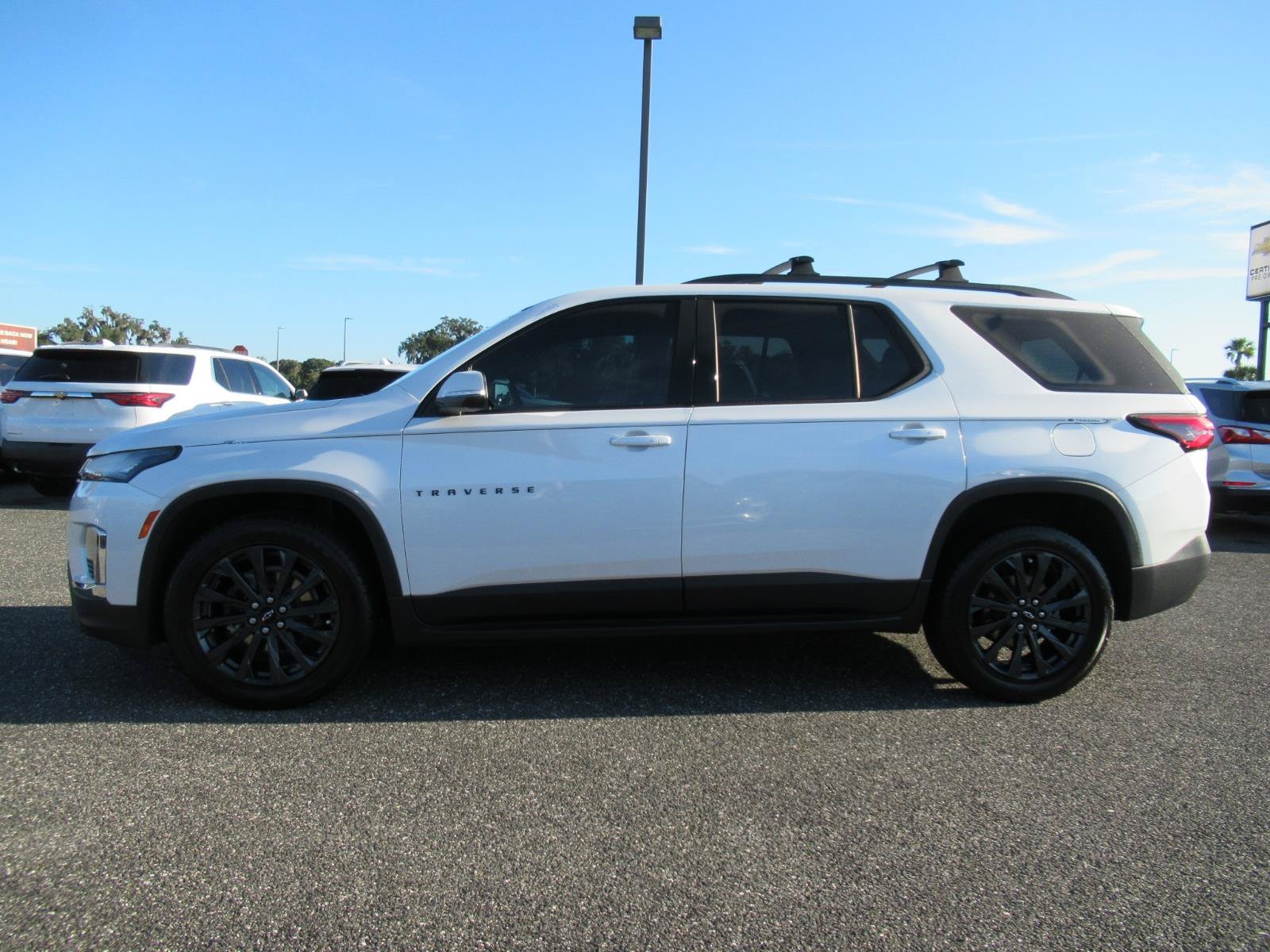 Certified 2022 Chevrolet Traverse RS w/ LPO, 'HIT The Road' Package AWD/4WD image 4