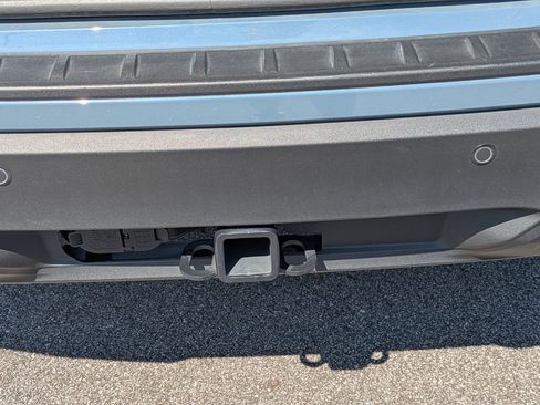 Used 2025 Ford Explorer Active AWD/4WD image 33