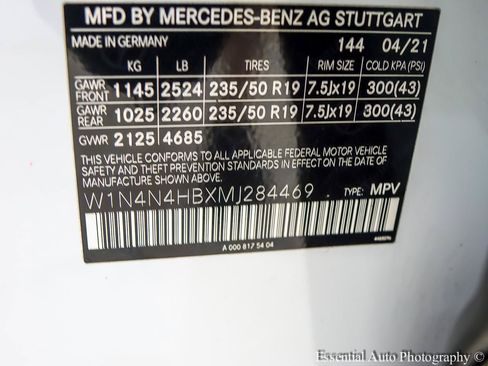 Used 2021 Mercedes-Benz GLA 250 4MATIC image 39