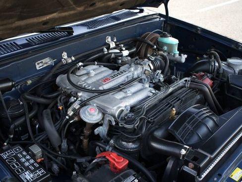 Used 1994 Toyota Pickup DX image 90