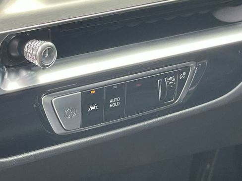 New 2026 Cadillac Lyriq V image 27