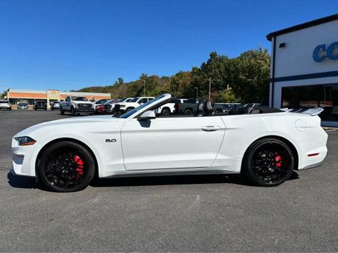 Used 2018 Ford Mustang GT Premium image 23