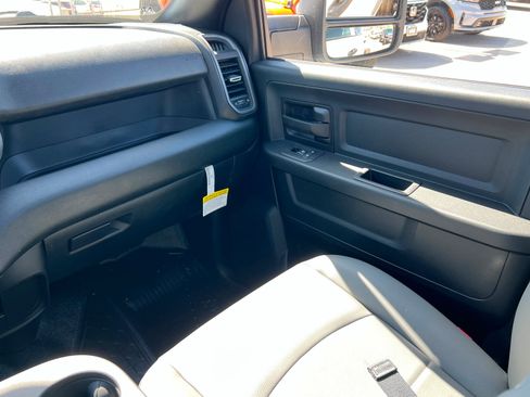 New 2026 RAM 3500 Tradesman AWD/4WD image 10