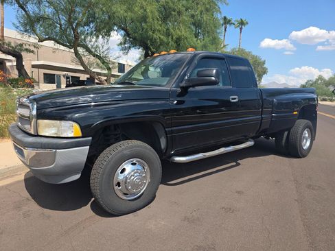 Used 2001 Dodge Ram 3500 Truck 4x4 Quad Cab image 2
