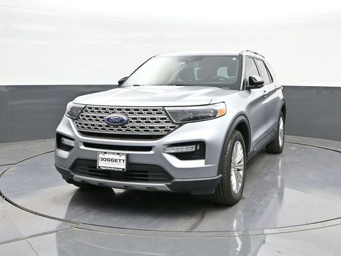 Used 2020 Ford Explorer Limited w/ Class III Trailer Tow Package image 29