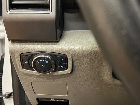 Used 2019 Ford F250 XLT image 21