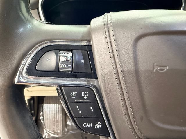 Used 2017 Lincoln Continental Reserve w/ Technology Package AWD/4WD image 33
