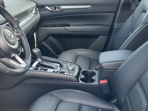 New 2025 MAZDA CX-5 AWD 2.5 S w/ Preferred Package image 24
