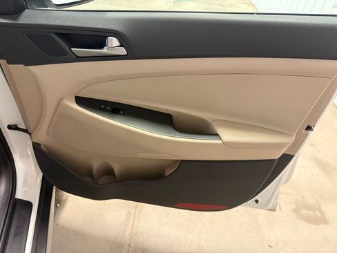 Used 2018 Hyundai Tucson Sport AWD/4WD image 31
