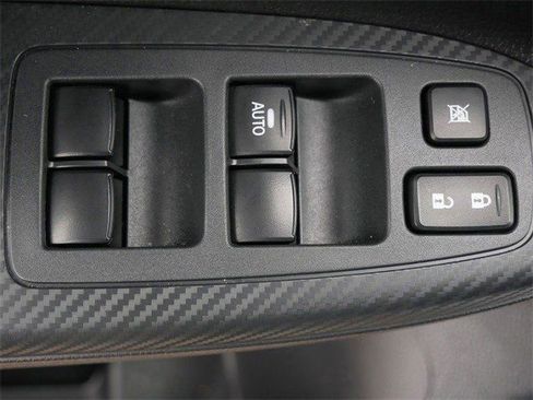 Used 2025 Mitsubishi Eclipse Cross ES image 18